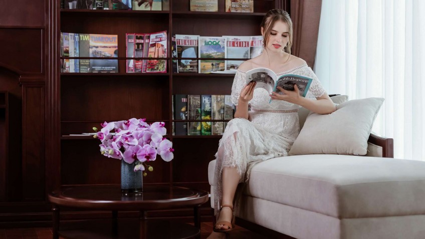 Heritage Cruise Binh Chuan: Bach Thai Buoi Library