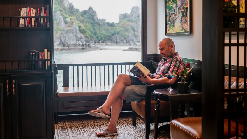 Sena Cruises: Reading in the Library