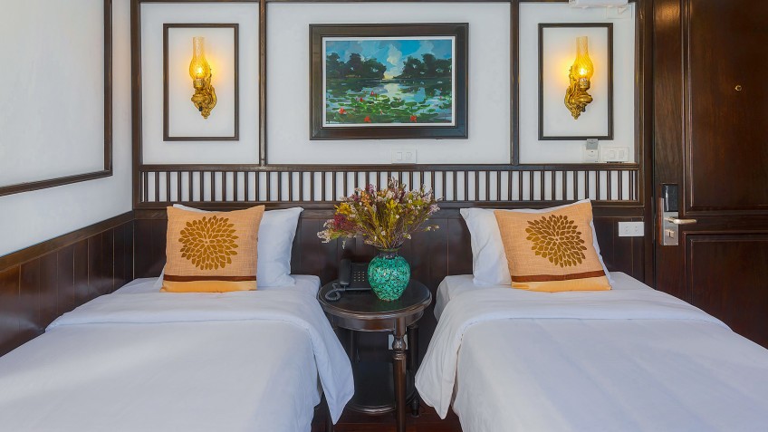 Sena Cruises: Best for Mid-range Travellers