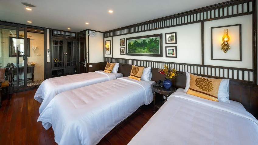 Sena Cruises: Triple beds for comfy overnight stay