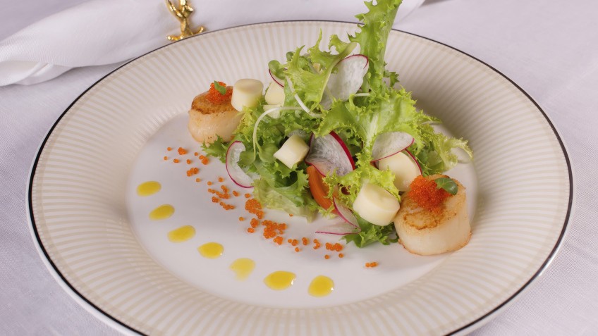 Hera Grand Luxury Cruise: Delicious meals on Hera Cruise