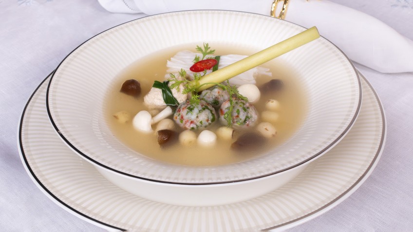 Hera Grand Luxury Cruise: Colorful delicious soup