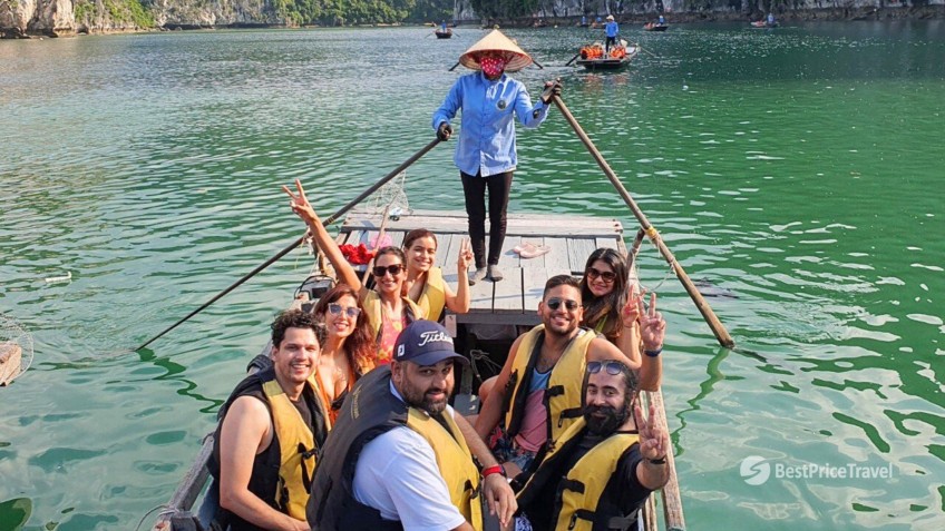 Sena Cruises: Amusing boat trip to Dark & Bright Cave