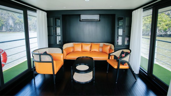 Phoenix Day Cruise: Chilling out in the Resting Lounge