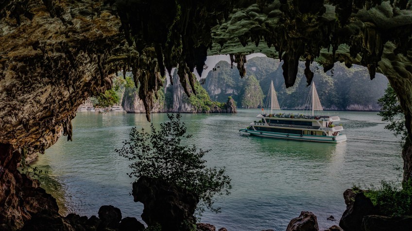 Amethyst Day Cruise: Amethyst Cruise from poetic bay view