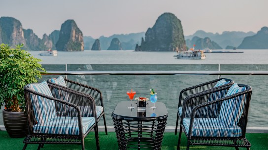 Amethyst Day Cruise: Soak up freshing air over Halong Bay