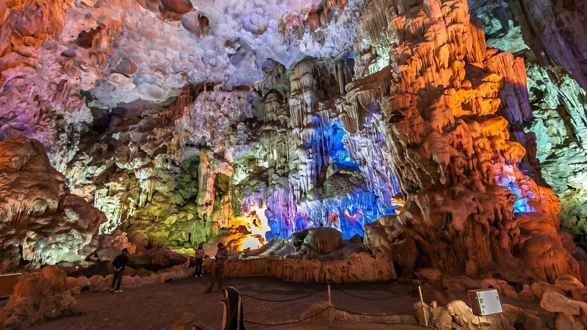Ambassador Day Cruise: See the magics in Sung Sot Cave