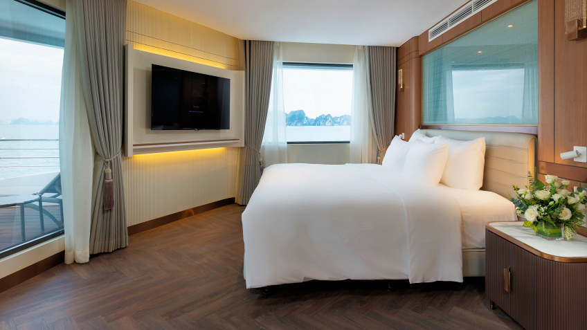 Grand Pioneers (Essence Grand) Cruise: The Essence Suite in a different view