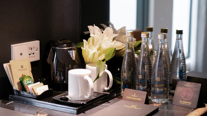 Grand Pioneers (Essence Grand) Cruise: Complimentary drinks in room