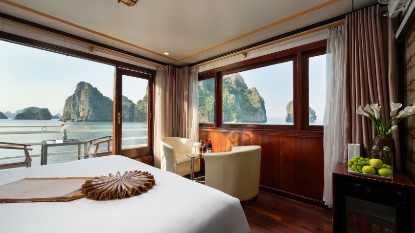 Swan Cruises: Airy Cabin