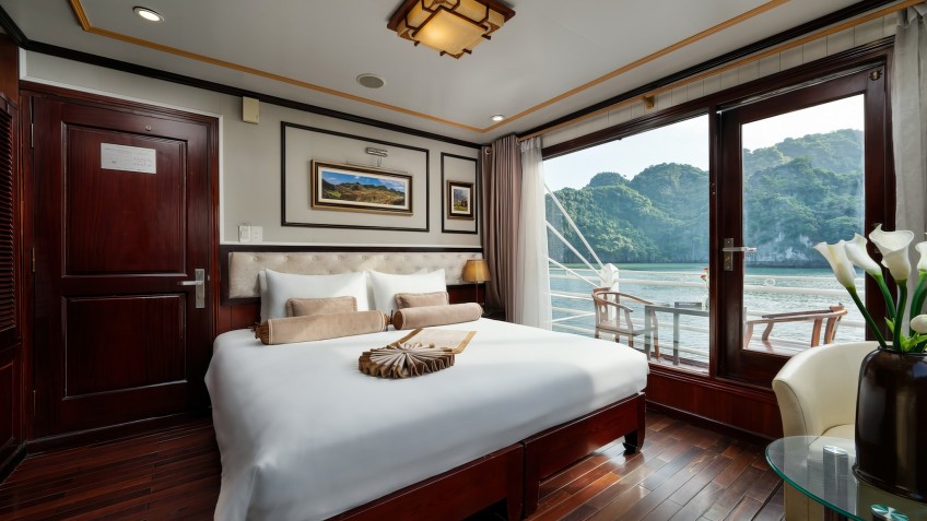 Swan Cruises: Suite Balcony