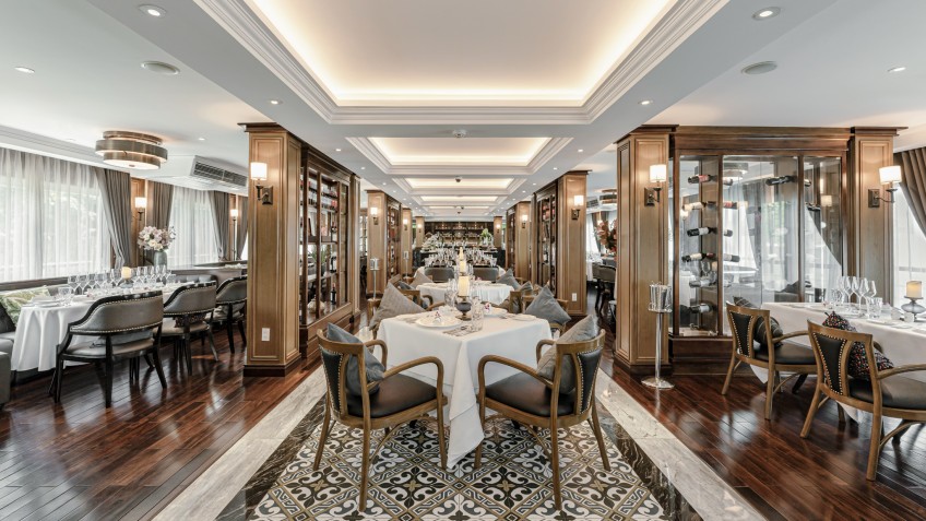 Ambassador Signature Cruise: The elegance restaurant onboard