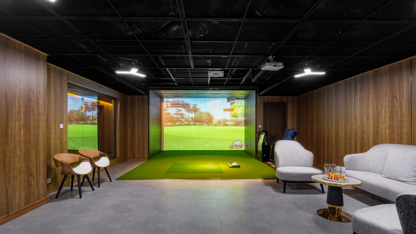 Grand Pioneers (Essence Grand) Cruise: 3D Golf Room