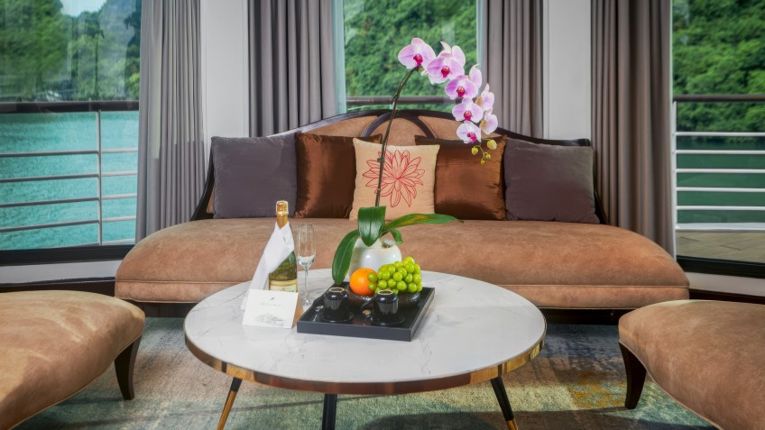 Capella Cruise: Complimentary in-room service