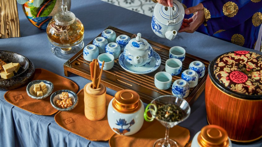 Capella Cruise: Vietnamese Tea Ceremony