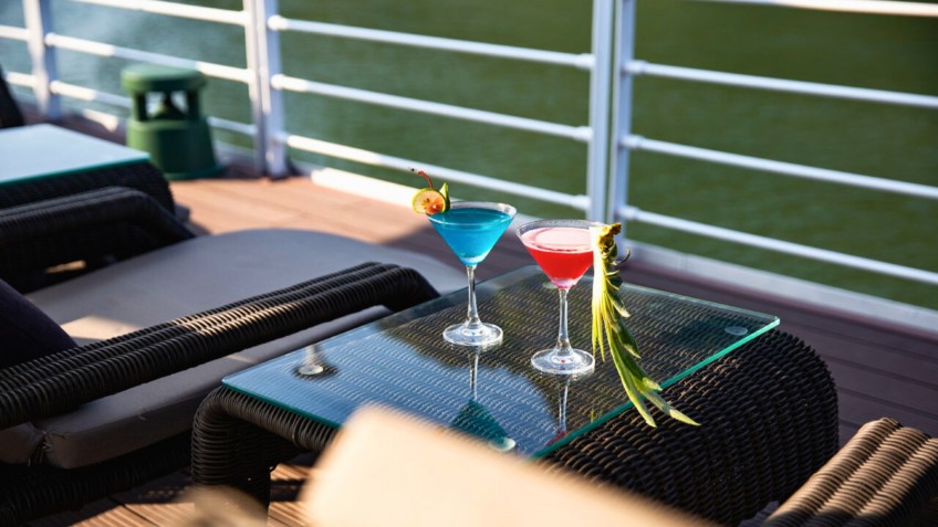 Jade Sails: Flavorsome Cocktails