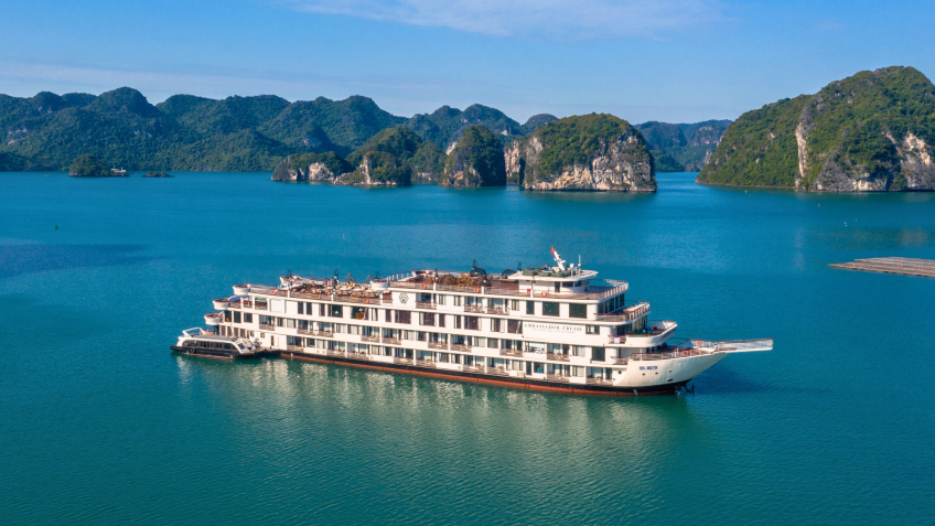 Ambassador Cruise: Ambassador Cruise Halong Bay