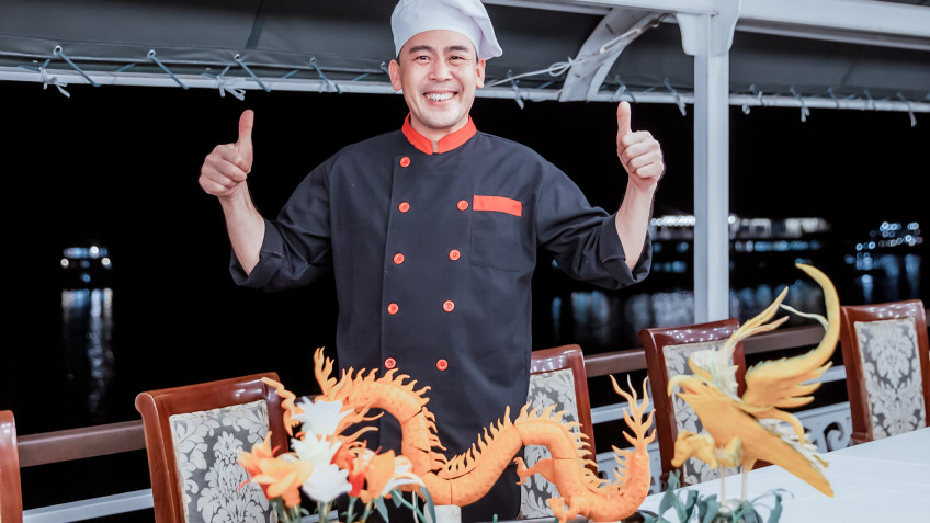 Oriental Sails: Creativity Of Professional Cruise Chef