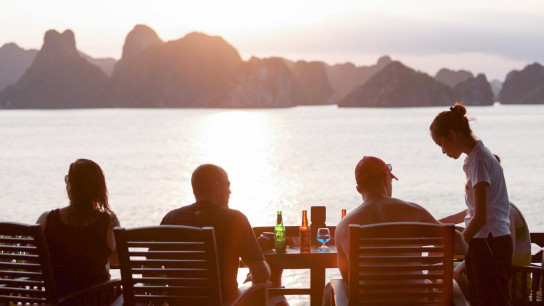 Mila Cruise (formerly Glory Legend): Enjoys sunset drinks with fellows