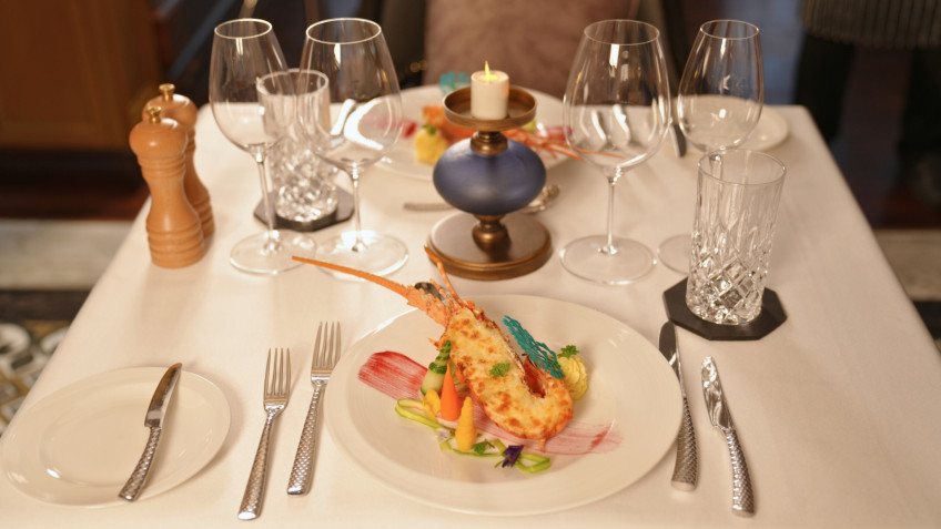 Paradise Grand Cruise: Fancy Culinary With Halong Bay Seafood