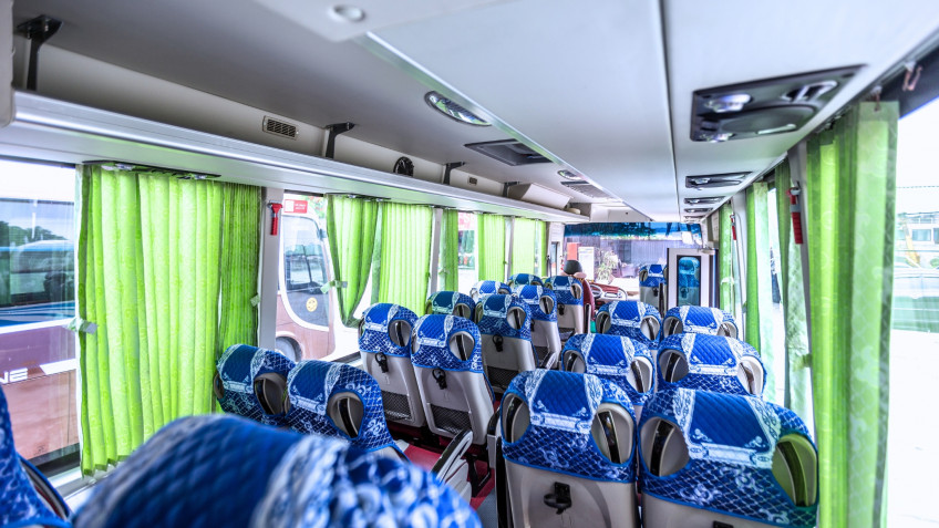 Renea Cruise: Comfy seating on bus