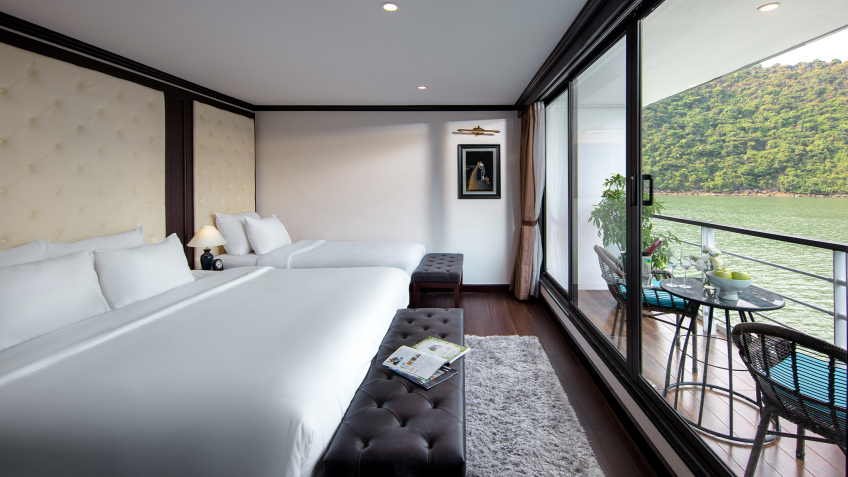 Mon Cheri Cruise: Ocean Suite Triple